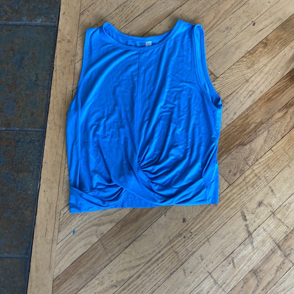 NWT Alo BLUE KNOT CROP MUSCLE TANK Size L